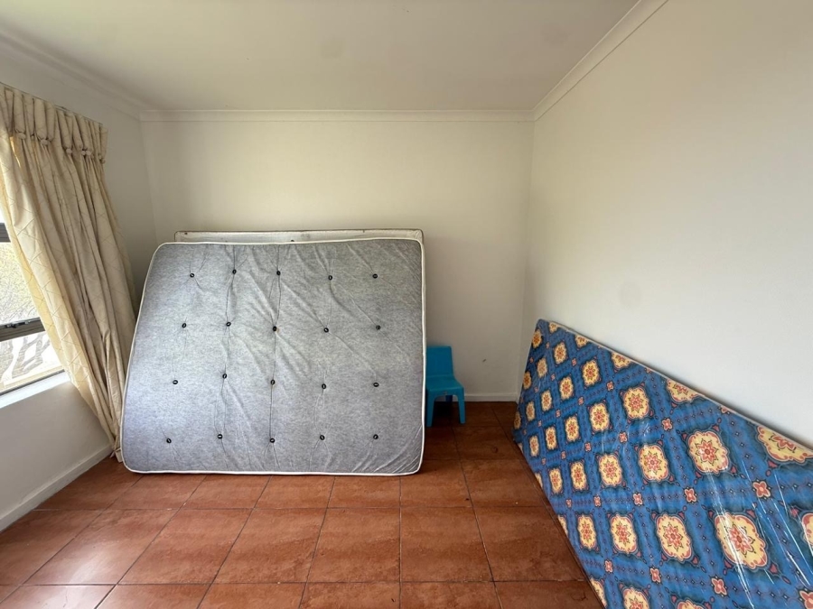 2 Bedroom Property for Sale in Guldenland Western Cape